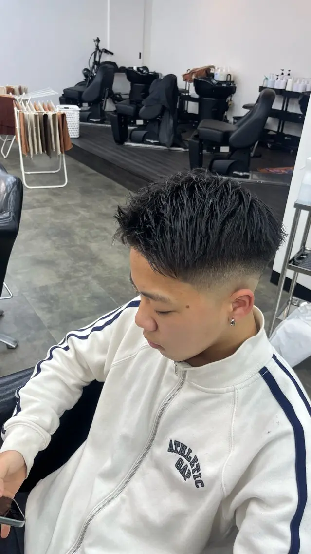 ショート カット 杉浦 一也のヘアスタイル
