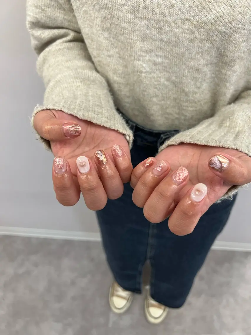 ネイル ジェルネイル ハート 韓国ネイル ニュアンスネイル パラジェル ハンドネイル ハンドケア Bana_ Nailのネイルデザイン