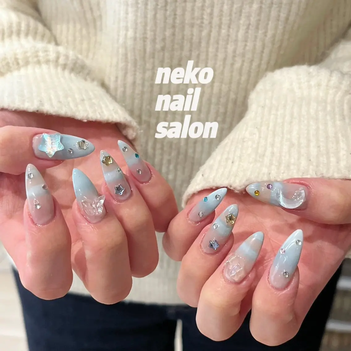 ネイル ボーダー 水色 ワンホンネイル ハンドネイル neko nailのネイルデザイン