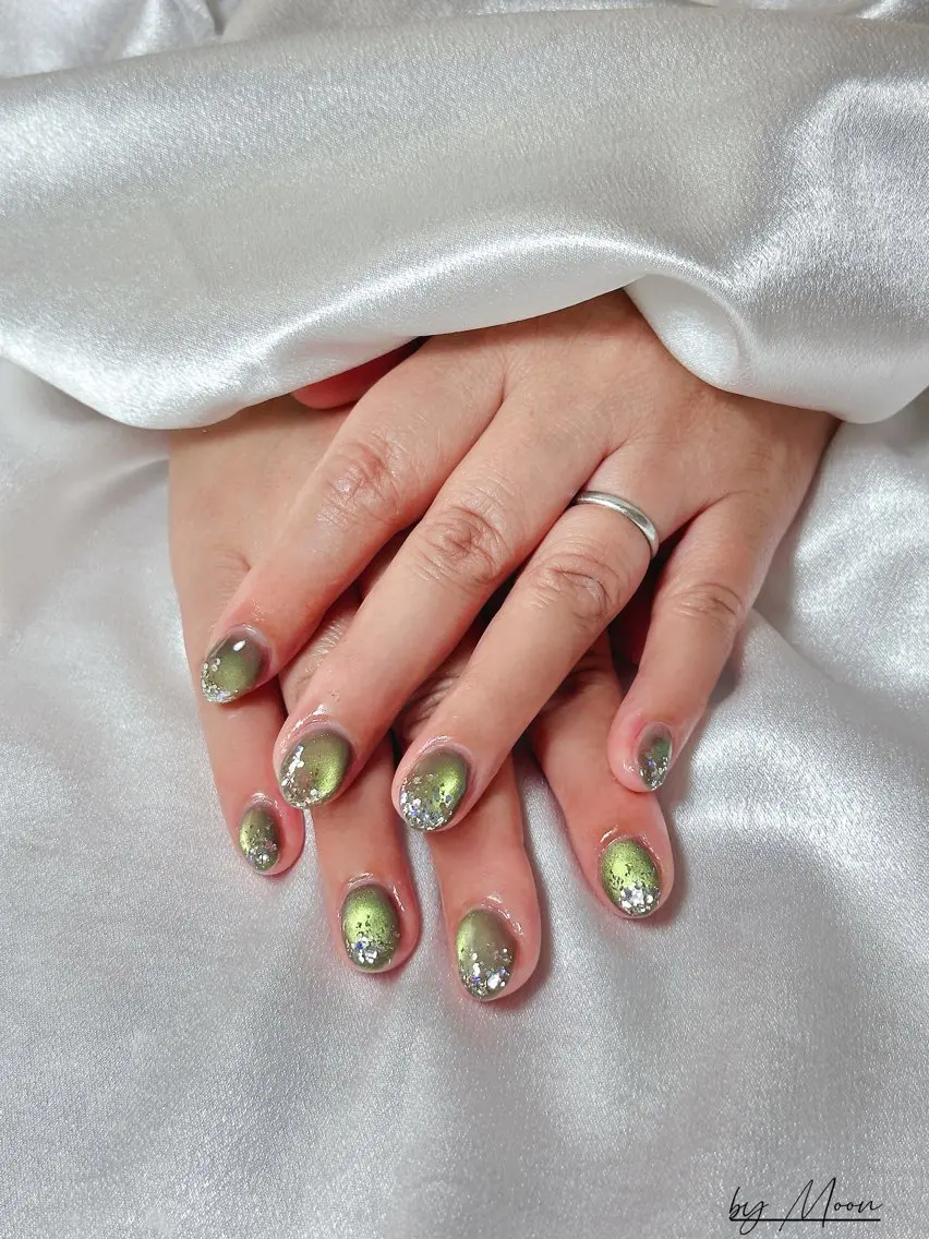 ネイル Moon Nailsのネイルデザイン