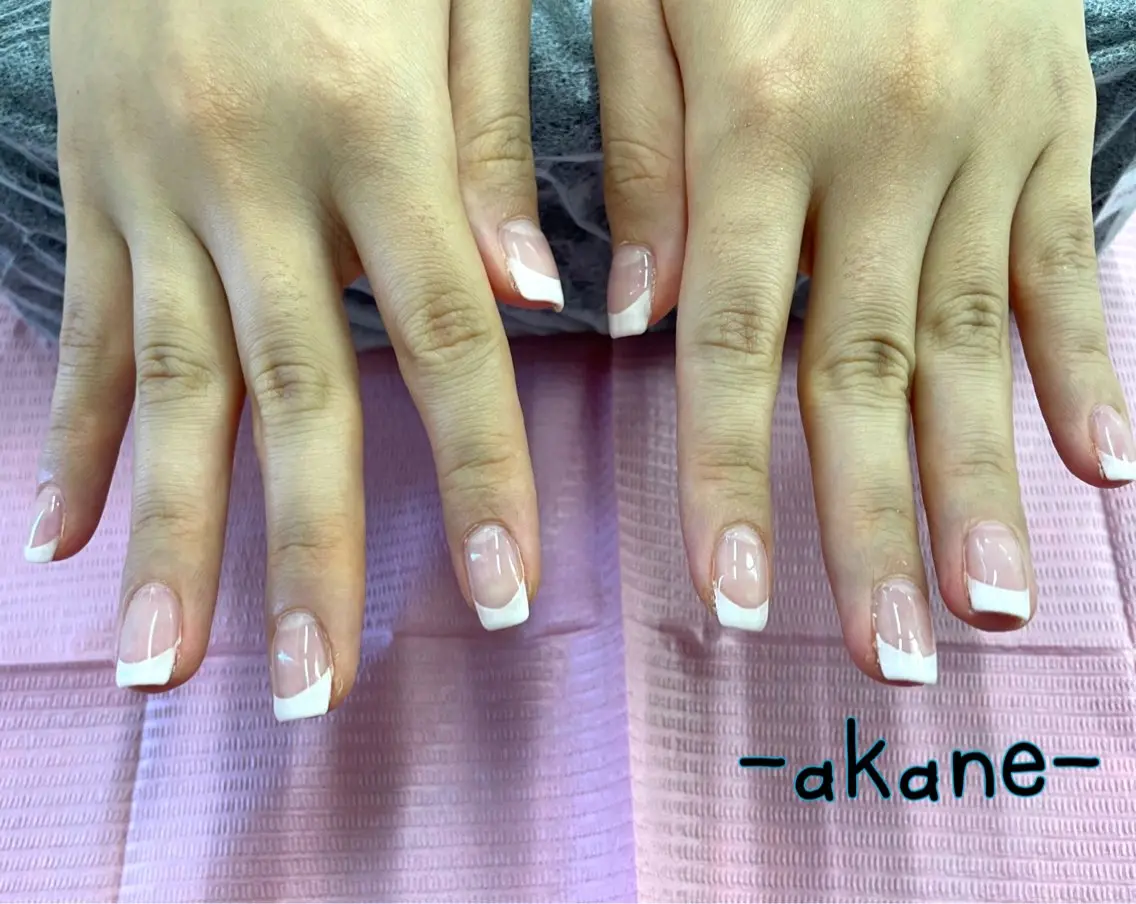 ネイル フレンチネイル グラデーション Angeli⭐︎ AKANEのネイルデザイン
