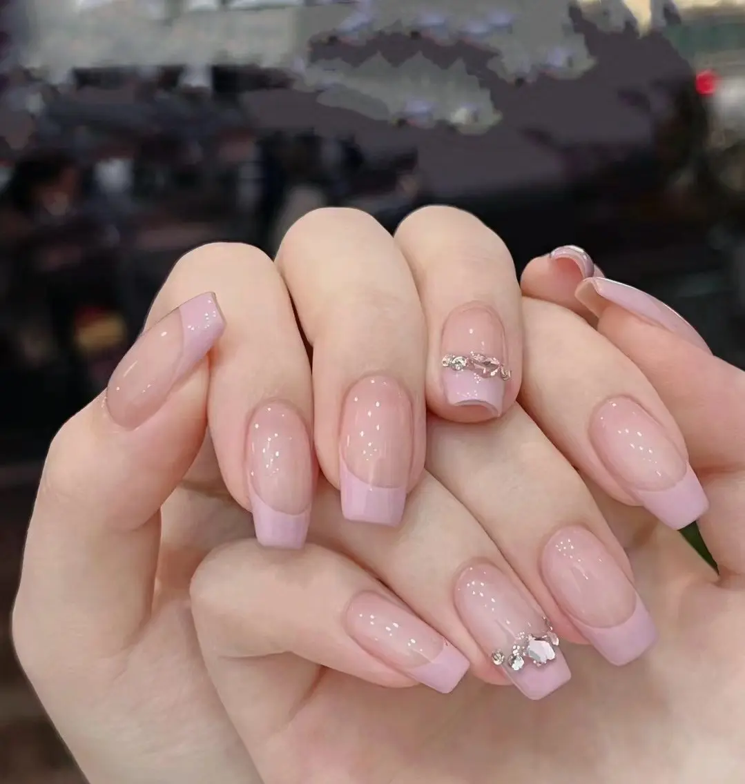 ネイル フレンチネイル ハンドネイル さ さのネイルデザイン