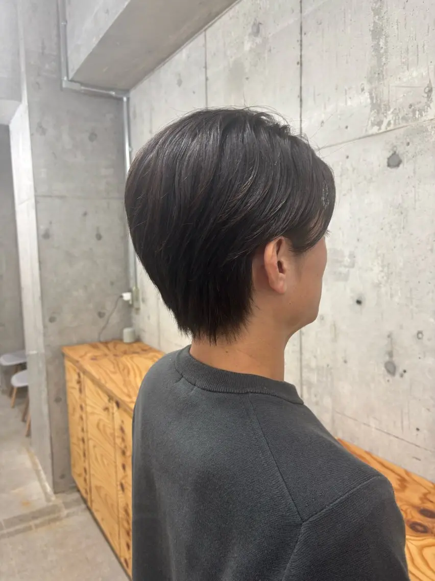 ショート メンズ センターパート ✨透明感艶カラー ✨💍Yuri💍のヘアスタイル