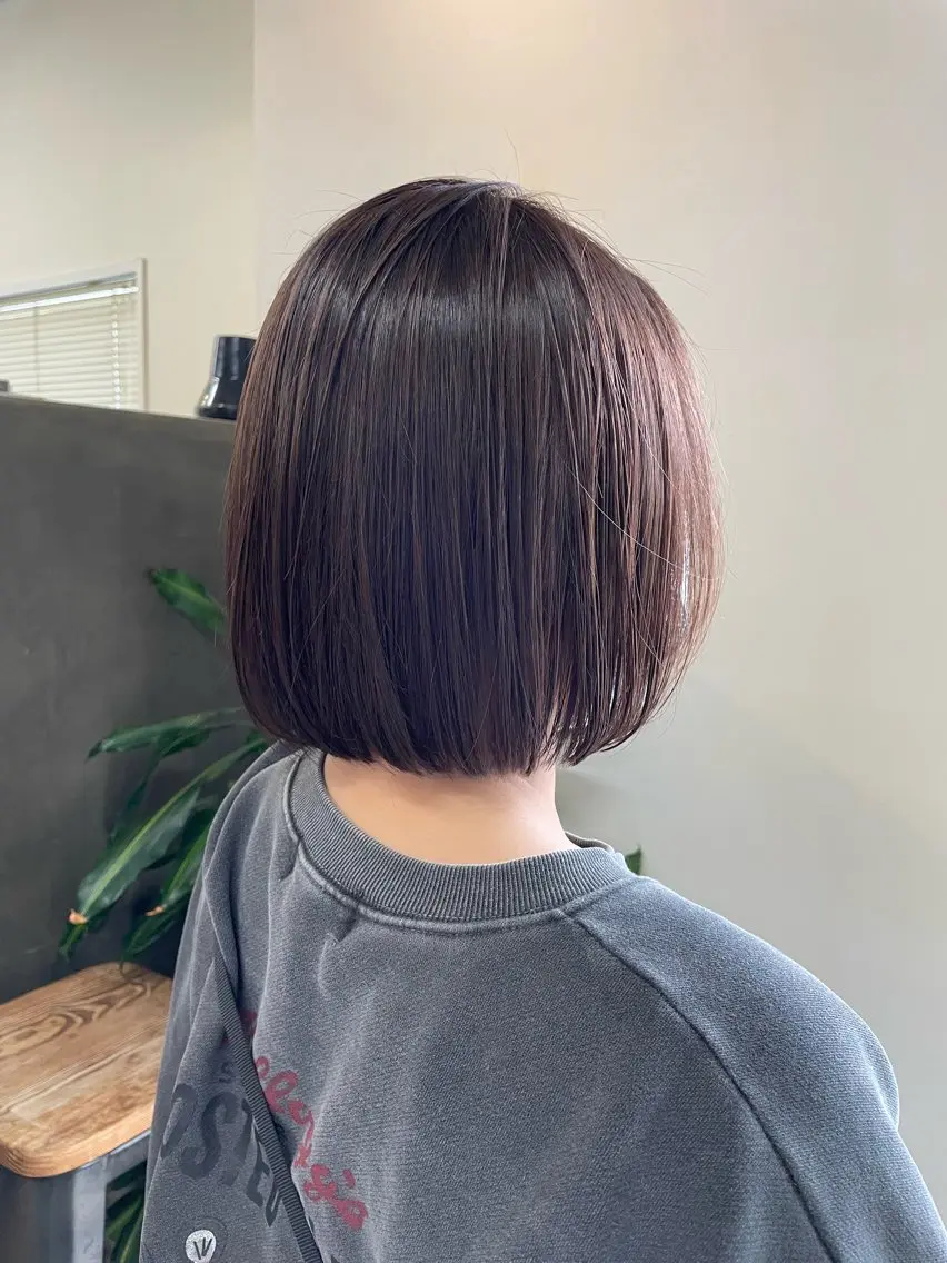 ミディアム カット ヘアカラー トリートメント 宮本 祥生のヘアスタイル