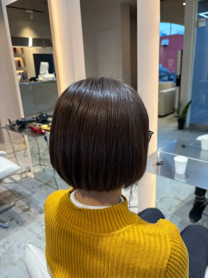 ショート カラー ブラウンカラー ナチュラルブラウン ボブ カット ヘアカラー 片平 帆香のヘアスタイル