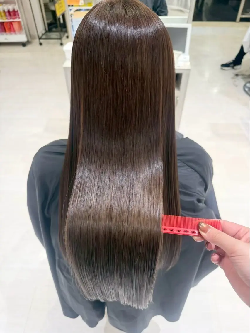 ロング カラー ブラウンカラー 透明感カラー ヘアカラー 林田ひより プロヘアテックのヘアスタイル