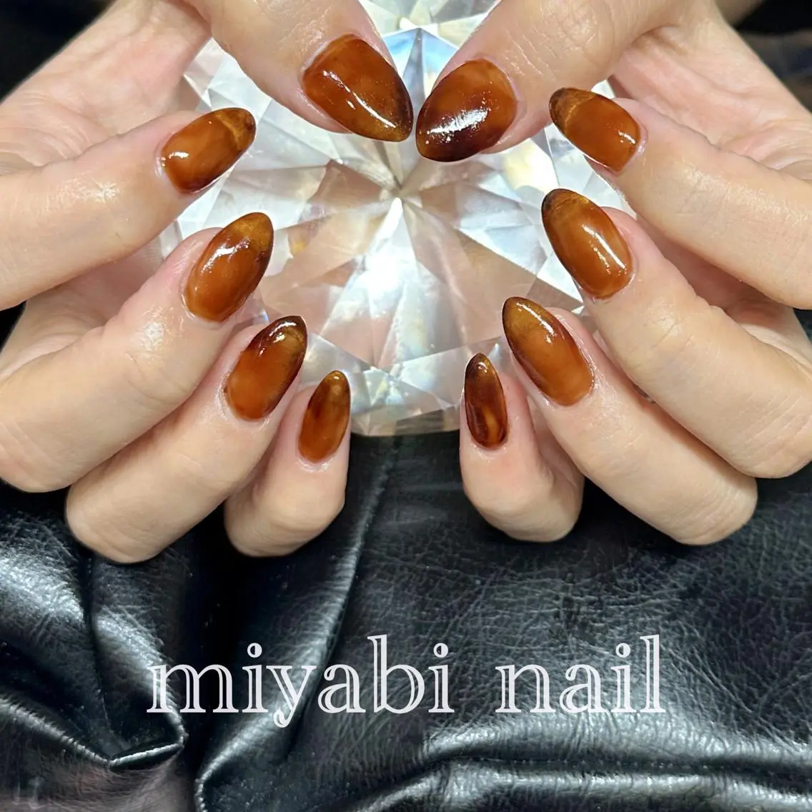 ネイル ブラウン 持ち込み ニュアンスネイル オフィスネイル 夏ネイル ハンドネイル miyabi nail 桂川駅近くのネイルデザイン