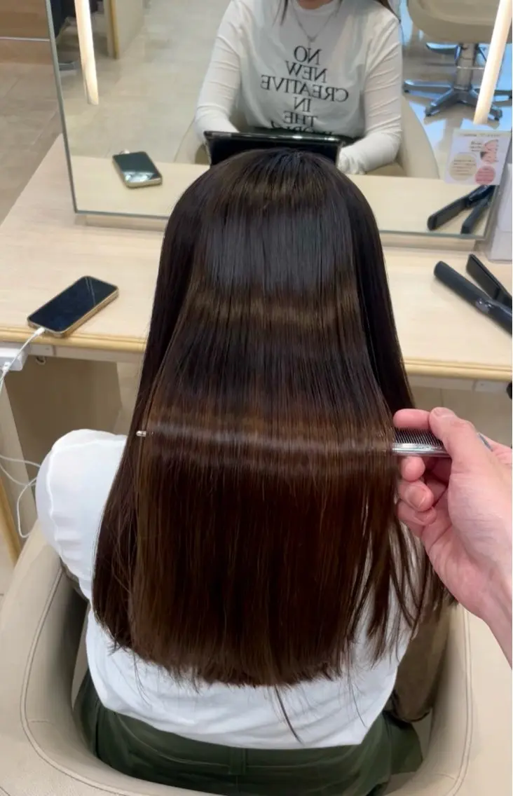 ロング シャドウパーマ／骨格 矯正カット　トモキのヘアスタイル