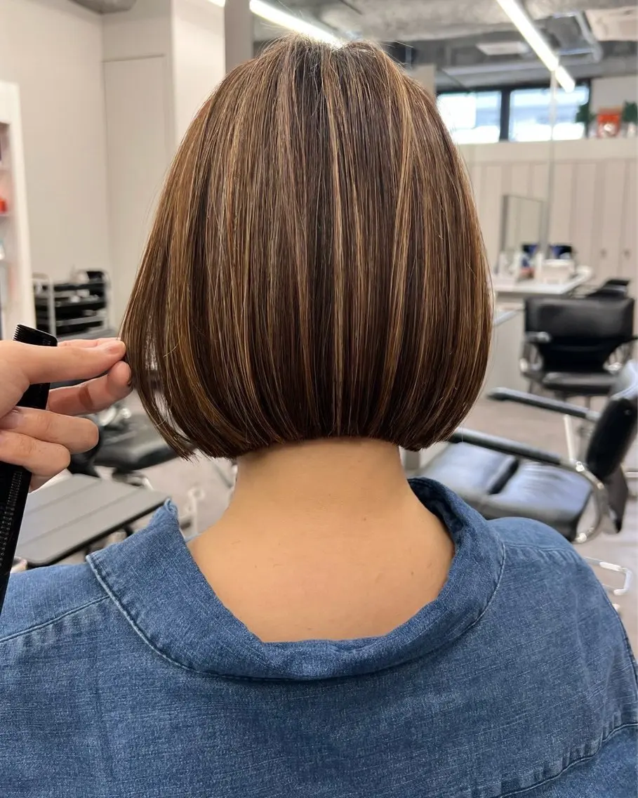 ショート カット ヘアカラー トリートメント 市毛 結菜のヘアスタイル