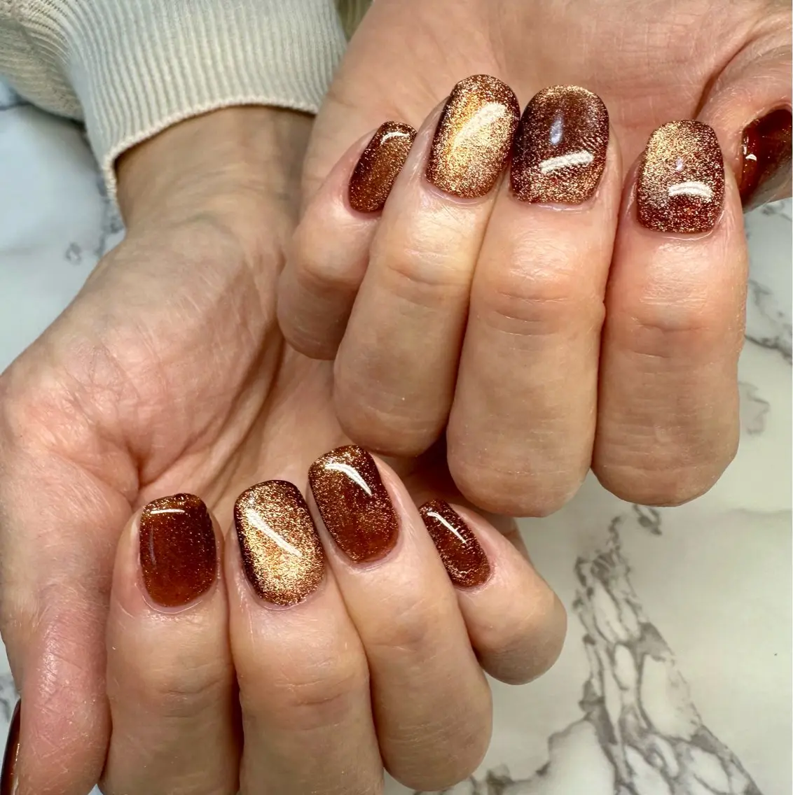 ネイル アートネイル チークネイル キラキラネイル ラメ(グリッター) マグネットネイル Mai’s nailのネイルデザイン