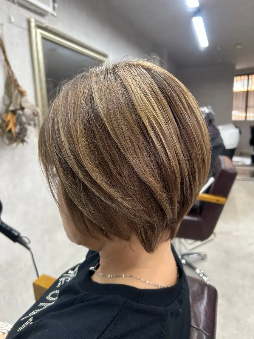 ショート カラー Lien 深井店のヘアスタイル