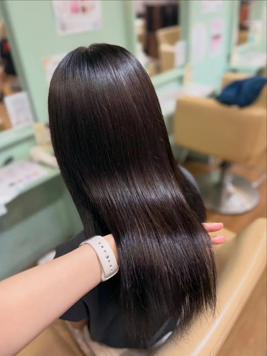 セミロング 🍒ねね/横浜/ 似合わせカラー🍒のヘアスタイル