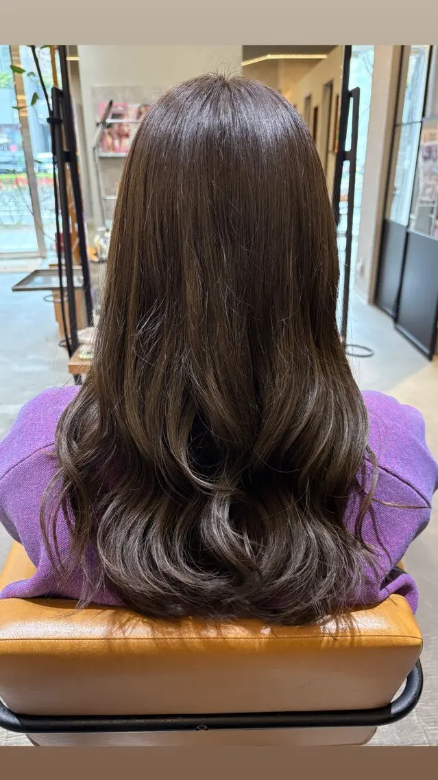 ロング ヘアカラー 似合わせ🌿 AYAKAのヘアスタイル