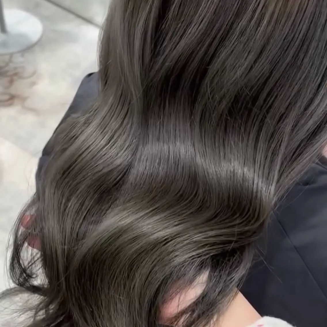 セミロング fev ririのヘアスタイル