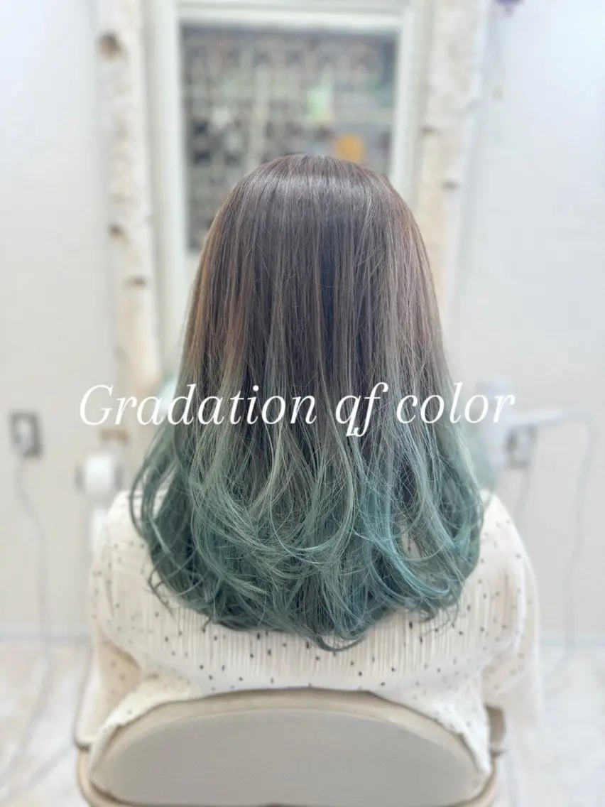 カラー Uuoul あかねのヘアスタイル