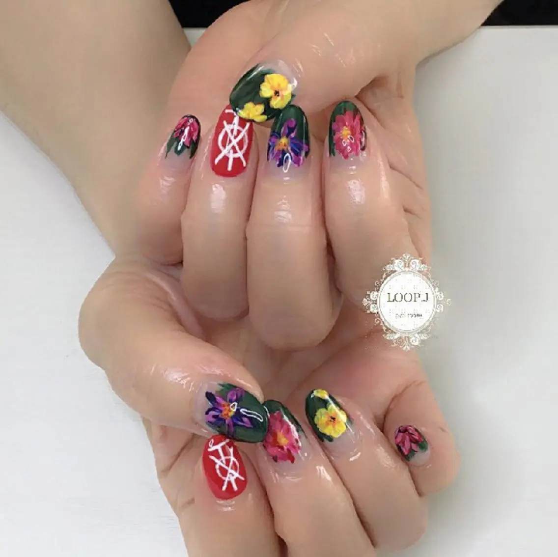 ネイル おおくぼ めぐみのネイルデザイン