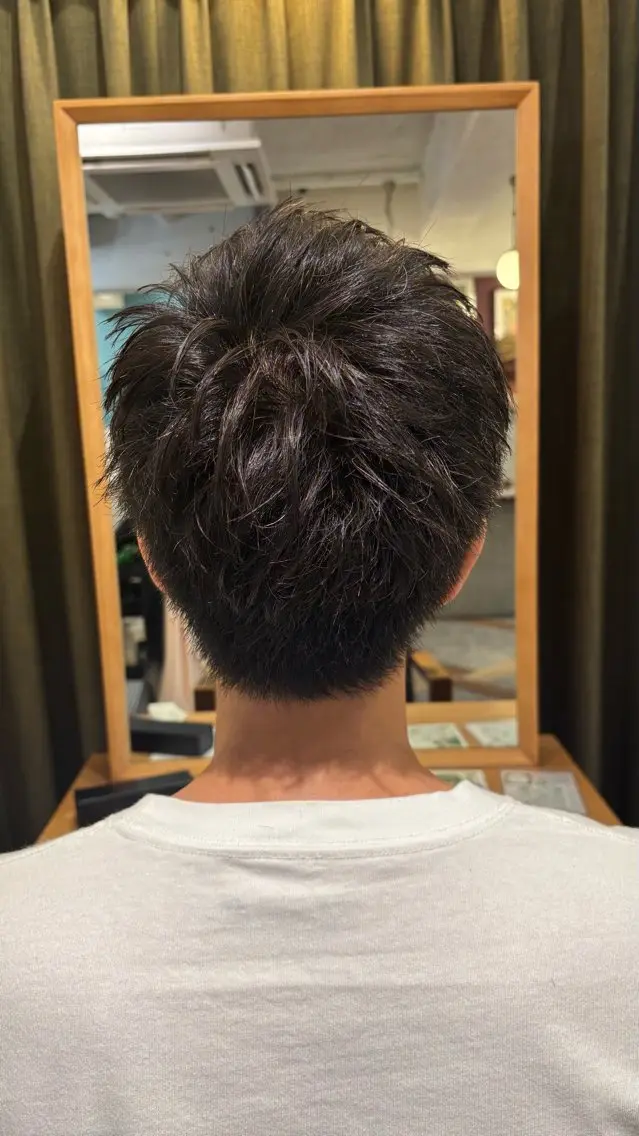 メンズ 刈り上げ 平出 千尋のヘアスタイル