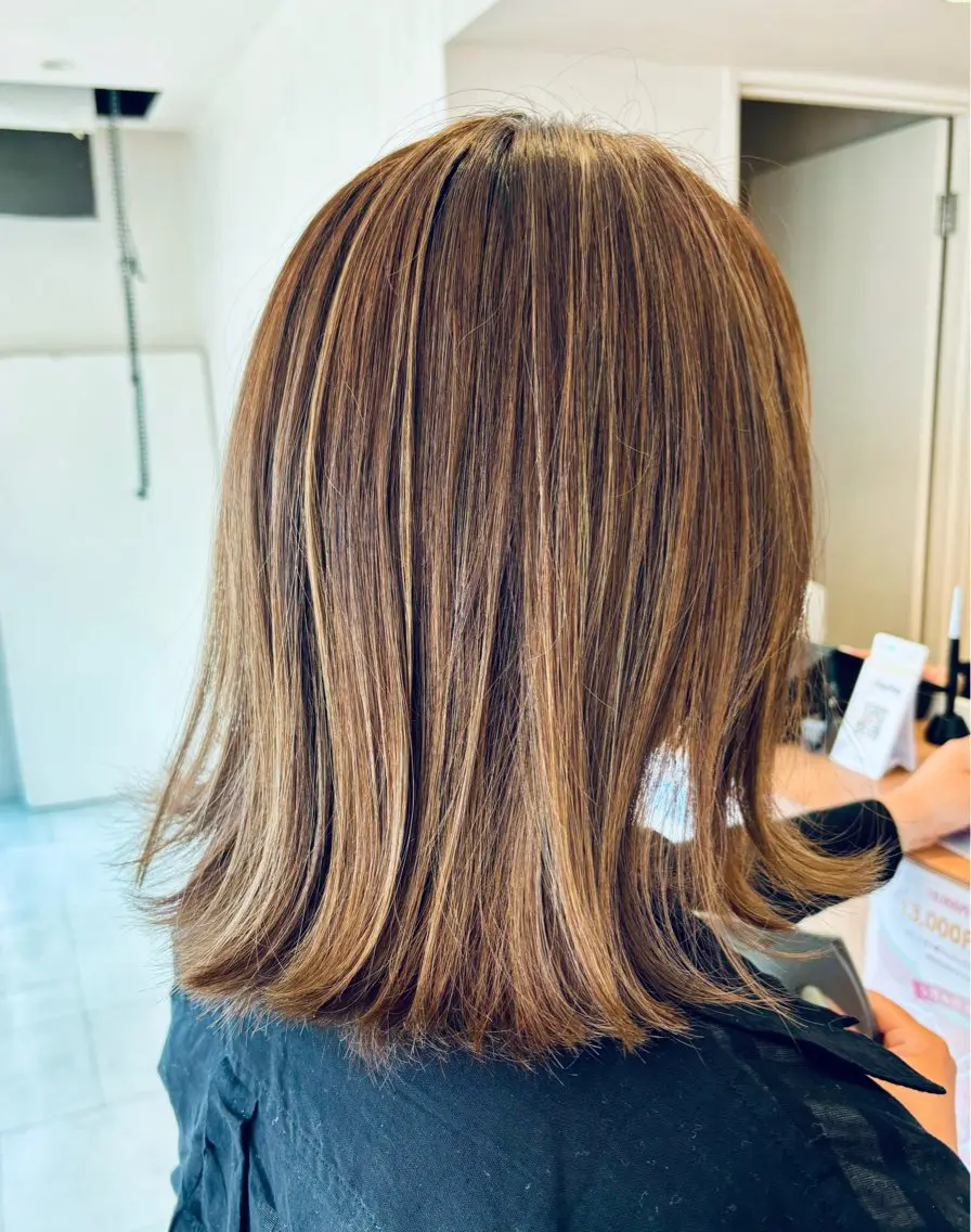 ミディアム カラー ハイライトカラー ハイライト レイヤー/艶カラー 奥野恭平のヘアスタイル