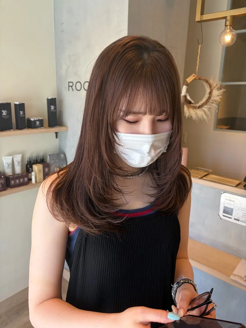 ロング カット ヘアカラー ROCCO アイナ/ レイヤー透明感カラーのヘアスタイル