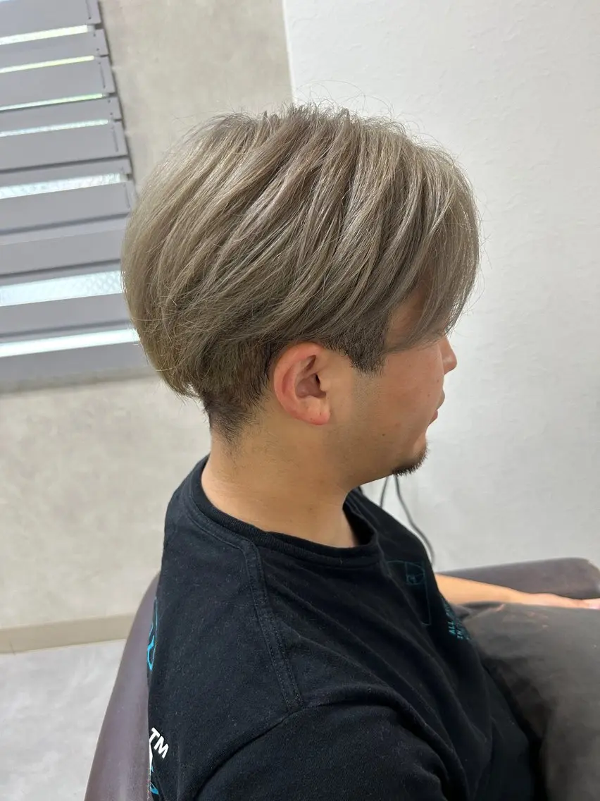 カラー White stone 今村光希のヘアスタイル