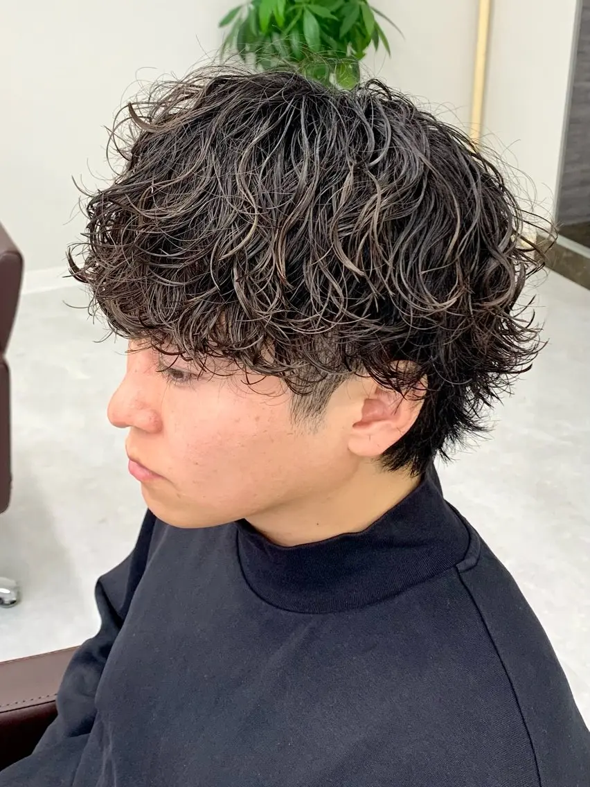 ミディアム M字・前髪割れ 改善メンズ特化/栢沼のヘアスタイル