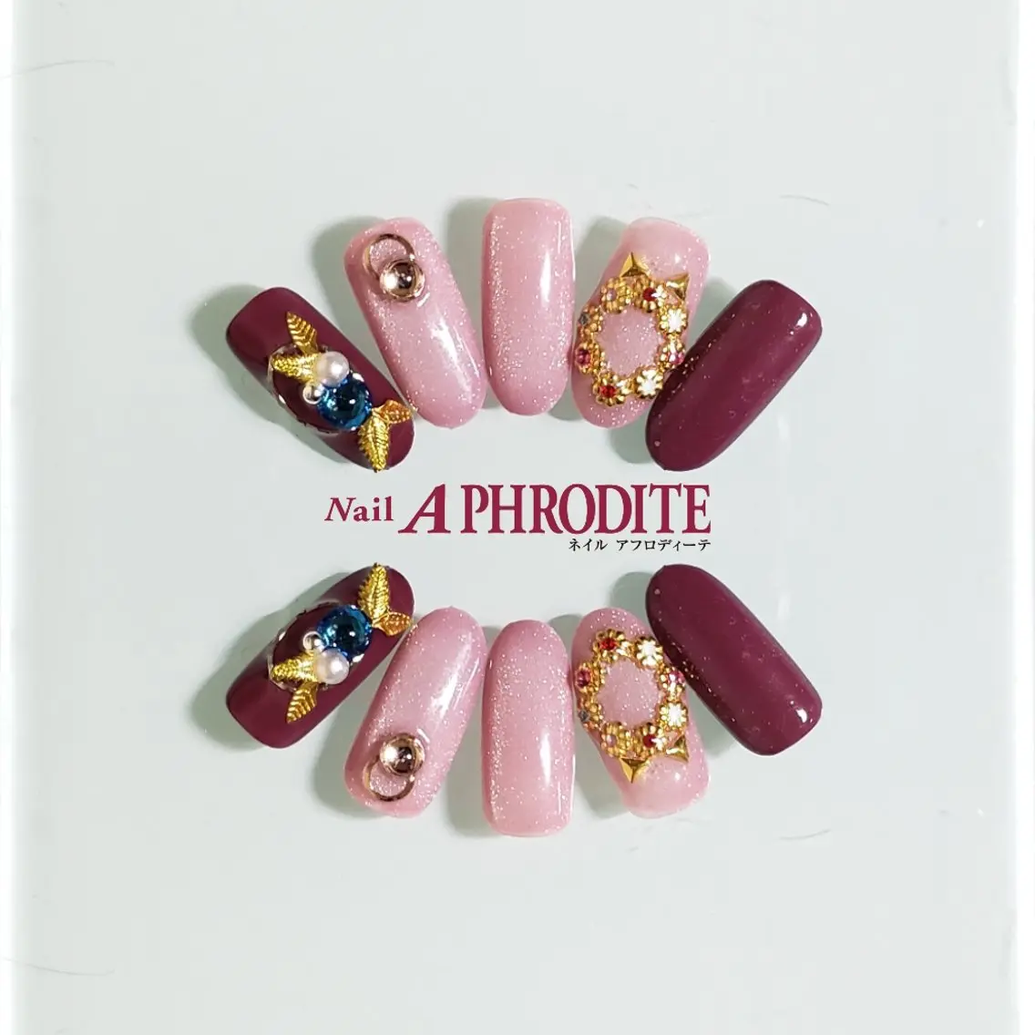 ネイル ジェルネイル ニュアンスネイル スカルプネイル ソフトジェル ネイルチップ Nail Aphroditeのネイルデザイン