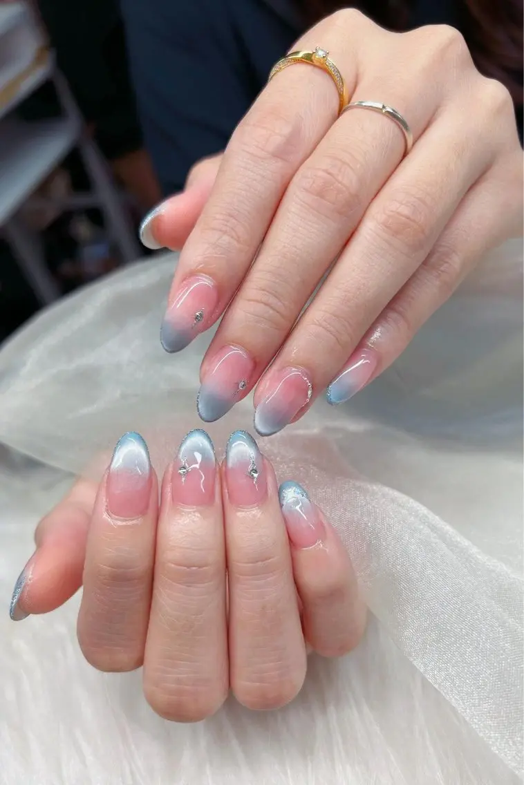 ネイル フレンチネイル ピンク シルバー ハンドネイル Gold Nail 千葉/風香のネイルデザイン