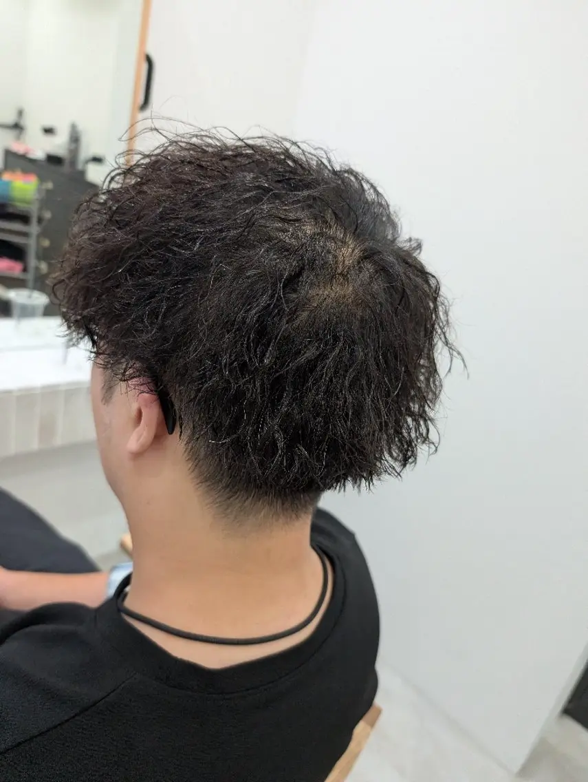 ショート メンズ パーマ 刈り上げ カット パーマ QOL札幌YUTO （旧QOL円山）のヘアスタイル