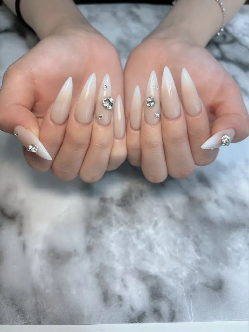 ネイル ハンドネイル Kayo 💅のネイルデザイン
