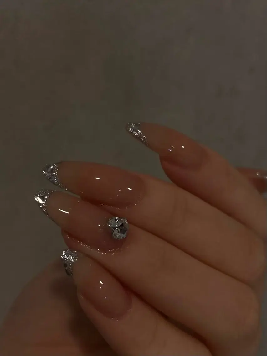 チップ長さ出しミラーフレンチ\ガラスフレンチの写真