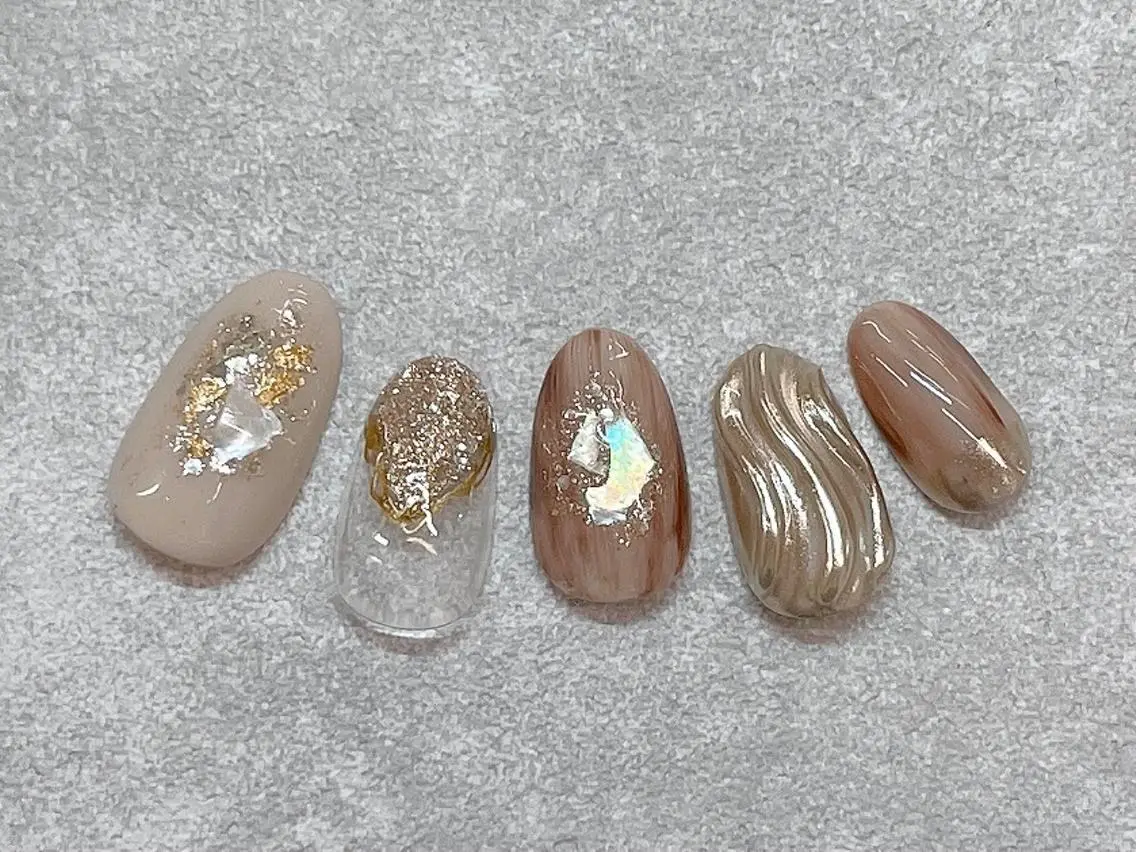 ネイル ミラーネイル nail salon Aymのネイルデザイン