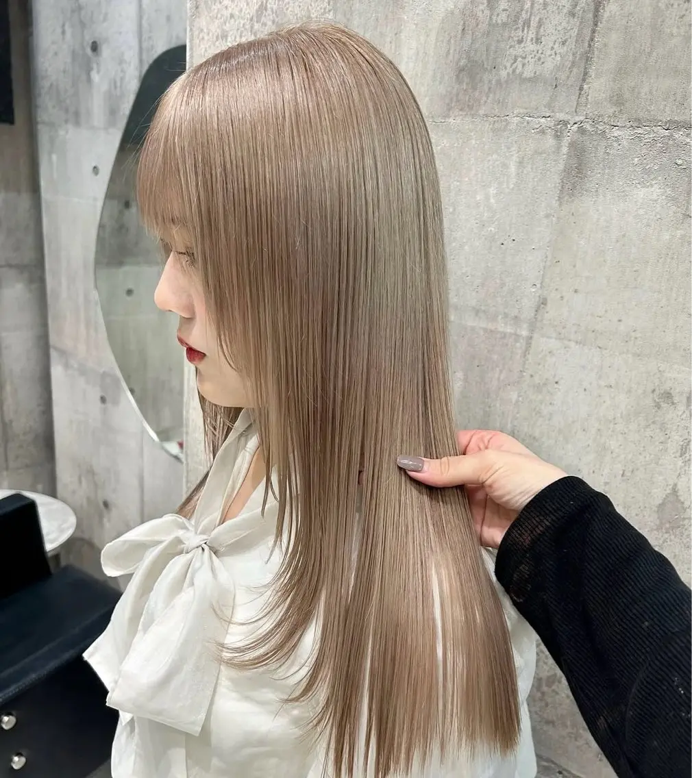 ロング カラー 💋色気ハイトーン 💋HARUKAのヘアスタイル