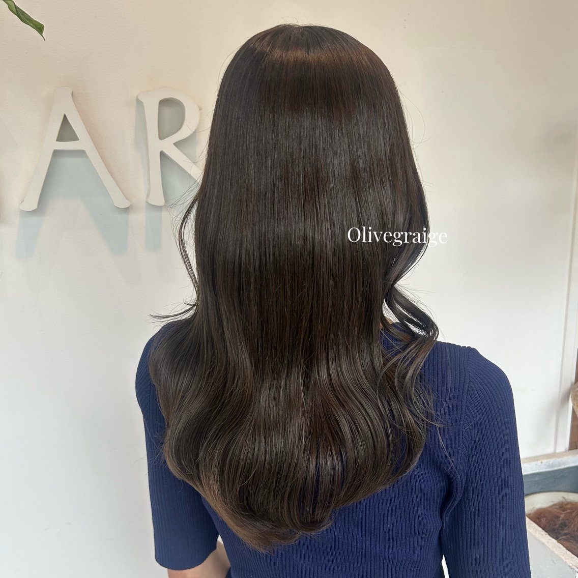 ロング カット ヘアカラー mei/オリーブ 縮毛矯正のヘアスタイル