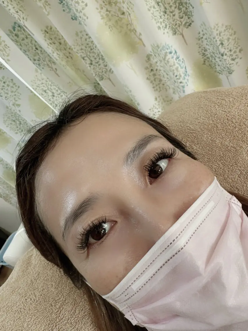 マツエク・マツパ バインドロック 伊藤名紬 マツエク専門のマツエク・マツパデザイン