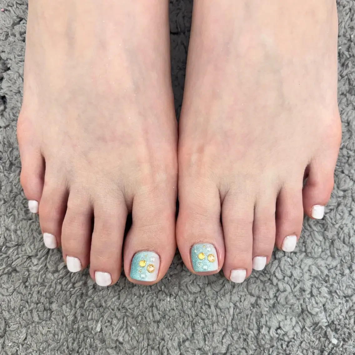 ネイル フットネイル Bianca 大宮 HINATAのネイルデザイン