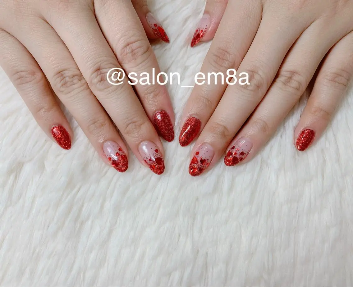 ネイル 持ち込み バレンタイン salon EM&A emiのネイルデザイン