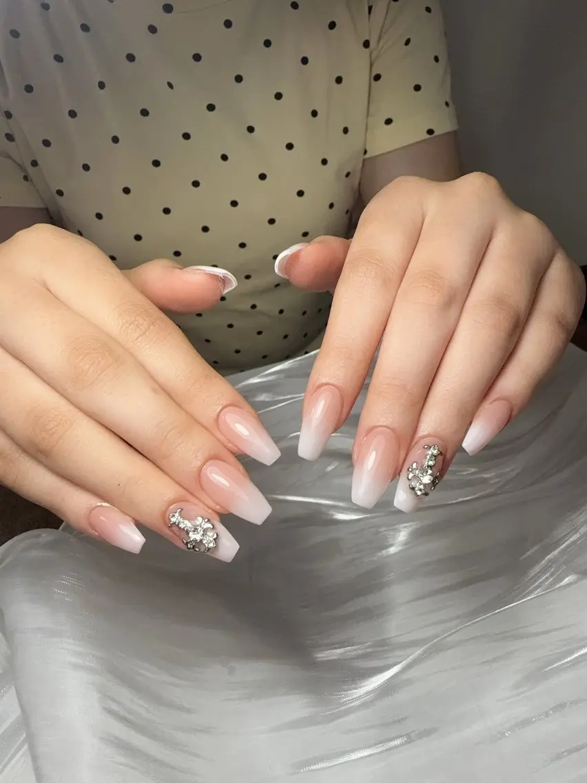 ネイル W·mai nail 関内のネイルデザイン