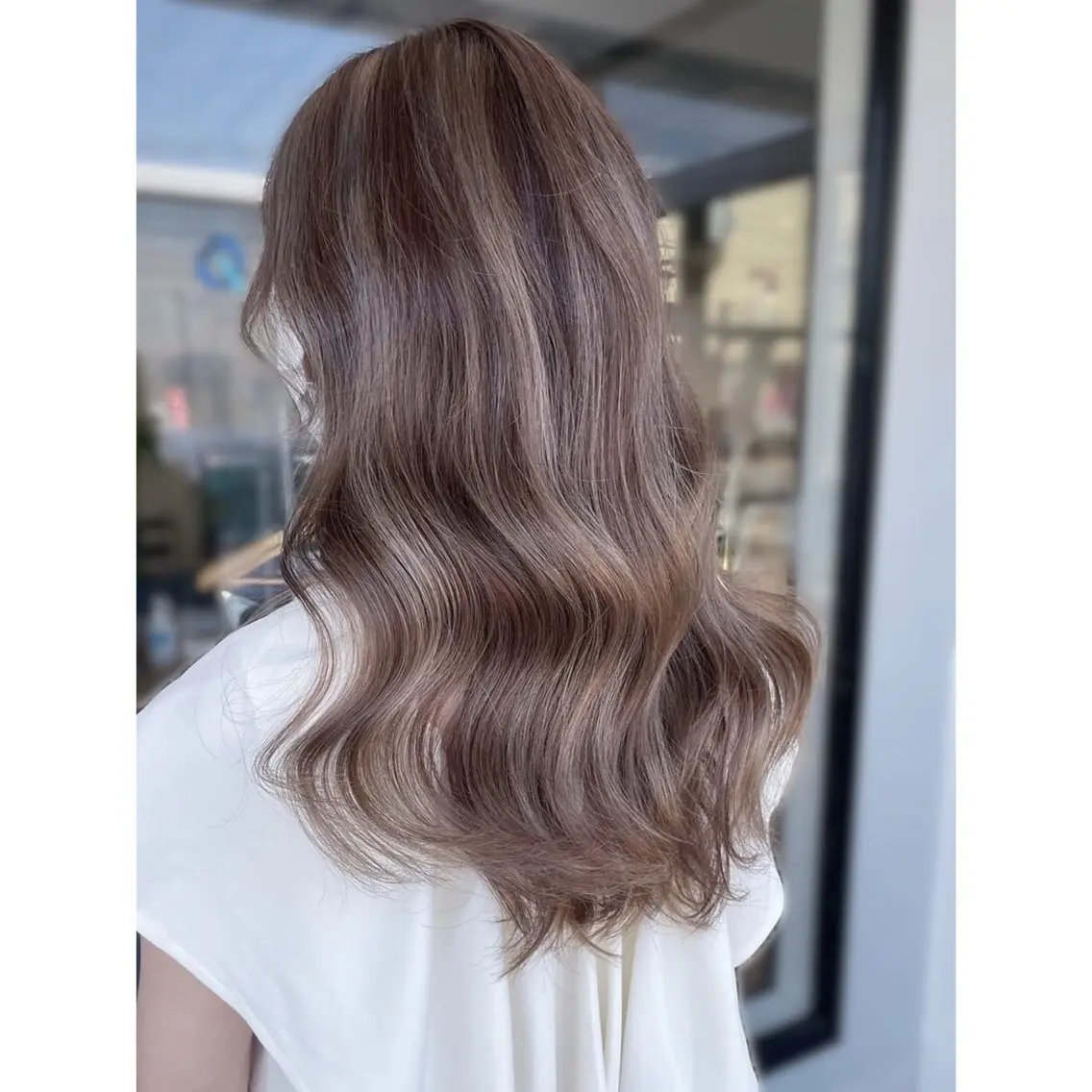 ロング カット ヘアカラー トリートメント ワダ カイのヘアスタイル