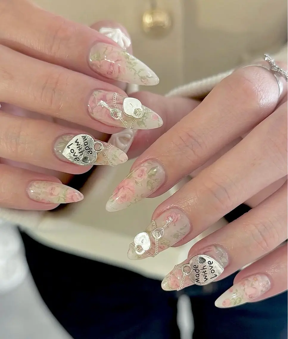 ネイル ハンドネイル Jenn Nail Salonのネイルデザイン