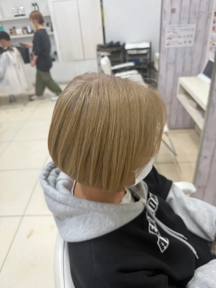 ショート カラー ヘアカラー 🤎ベージュカラー/ 髪質改善/山岸🤎のヘアスタイル