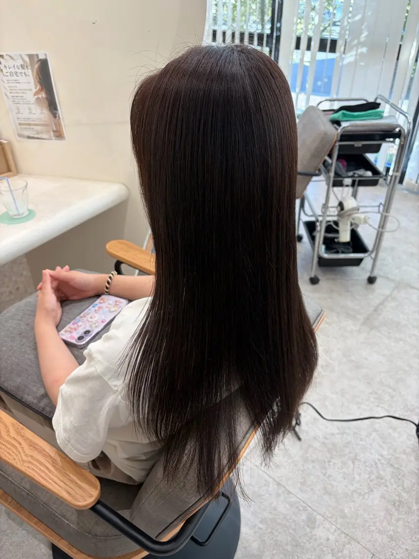 ロング カラー ヘアカラー 志村 梨帆のヘアスタイル