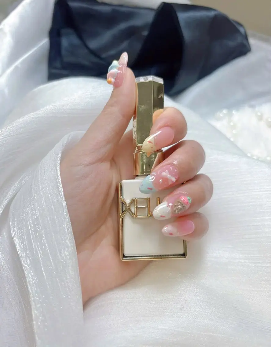 ネイル ハンドネイル Berry Nailsのネイルデザイン