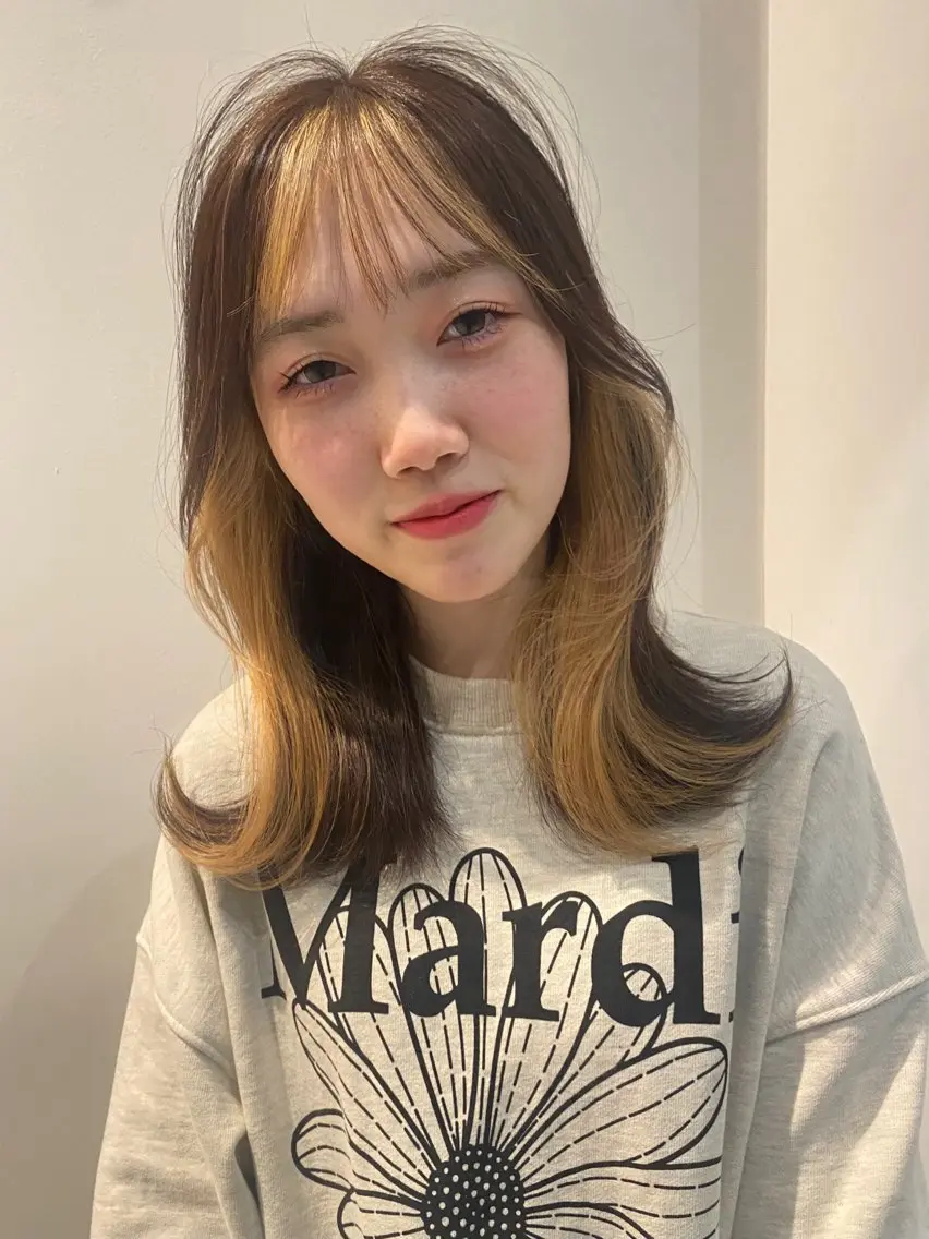 セミロング カラー ブリーチ カット ヘアカラー トリートメント mai / linoah˚✧のヘアスタイル