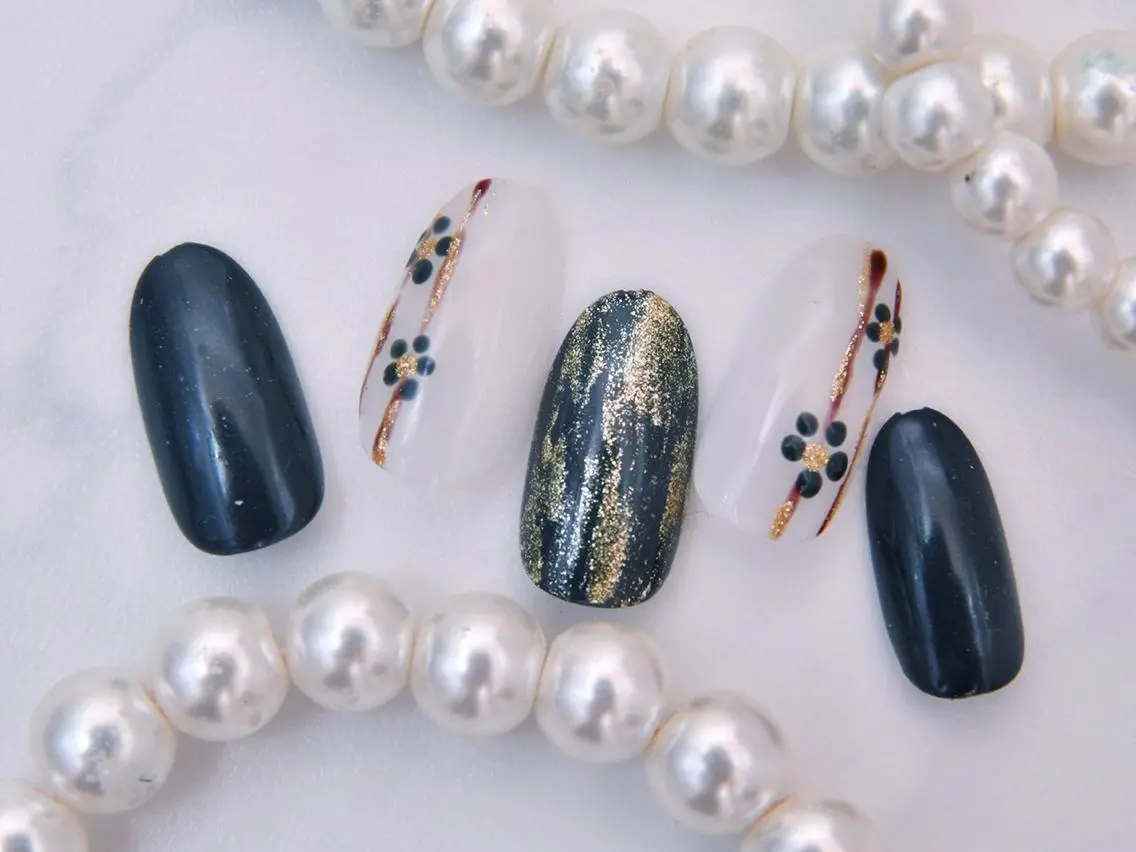 ネイル 桜ネイル クリアネイル フットネイル ジェルネイル キラキラネイル Tiary Nail Yのネイルデザイン