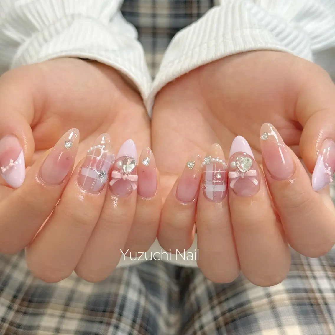 ネイル 長さ出し キラキラネイル ハンドネイル Yuzuchi Nailのネイルデザイン