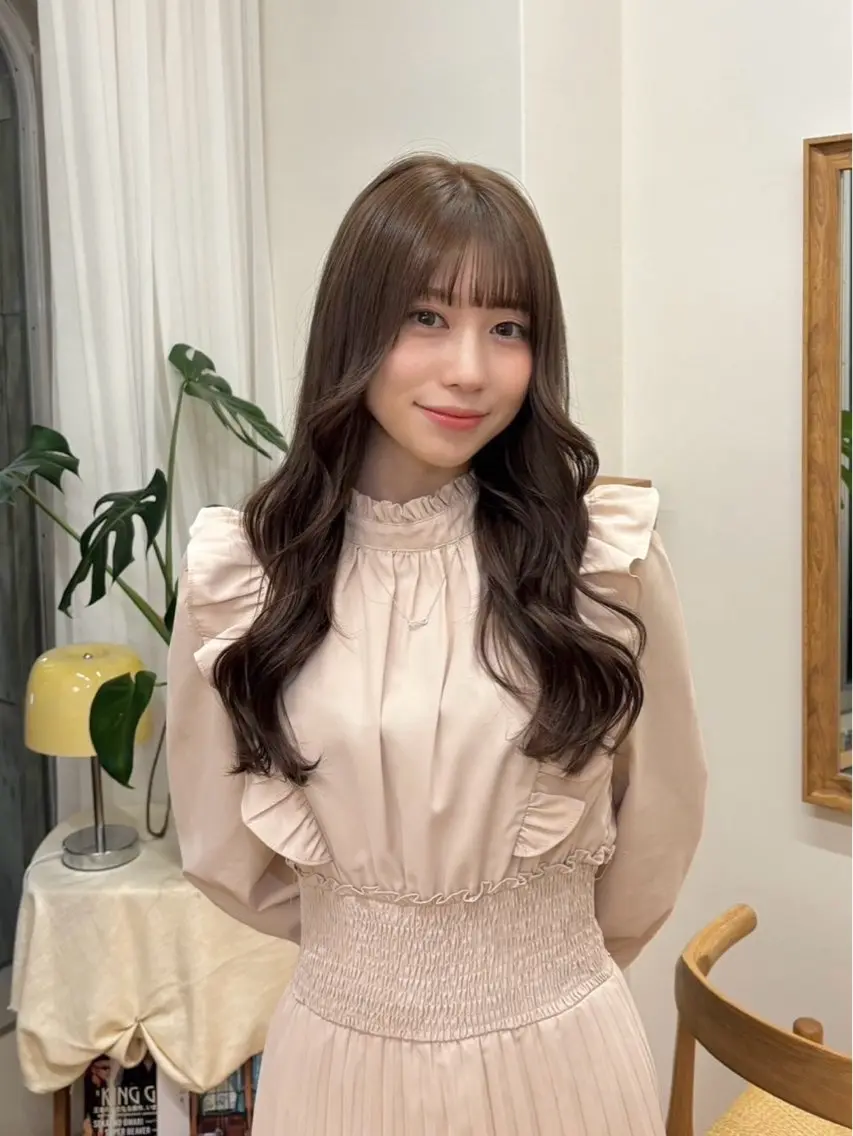 ロング カラー ベージュカラー ブリーチ ブリーチなしカラー 美空🐇 レイヤー / 透明感カラー🩰のヘアスタイル