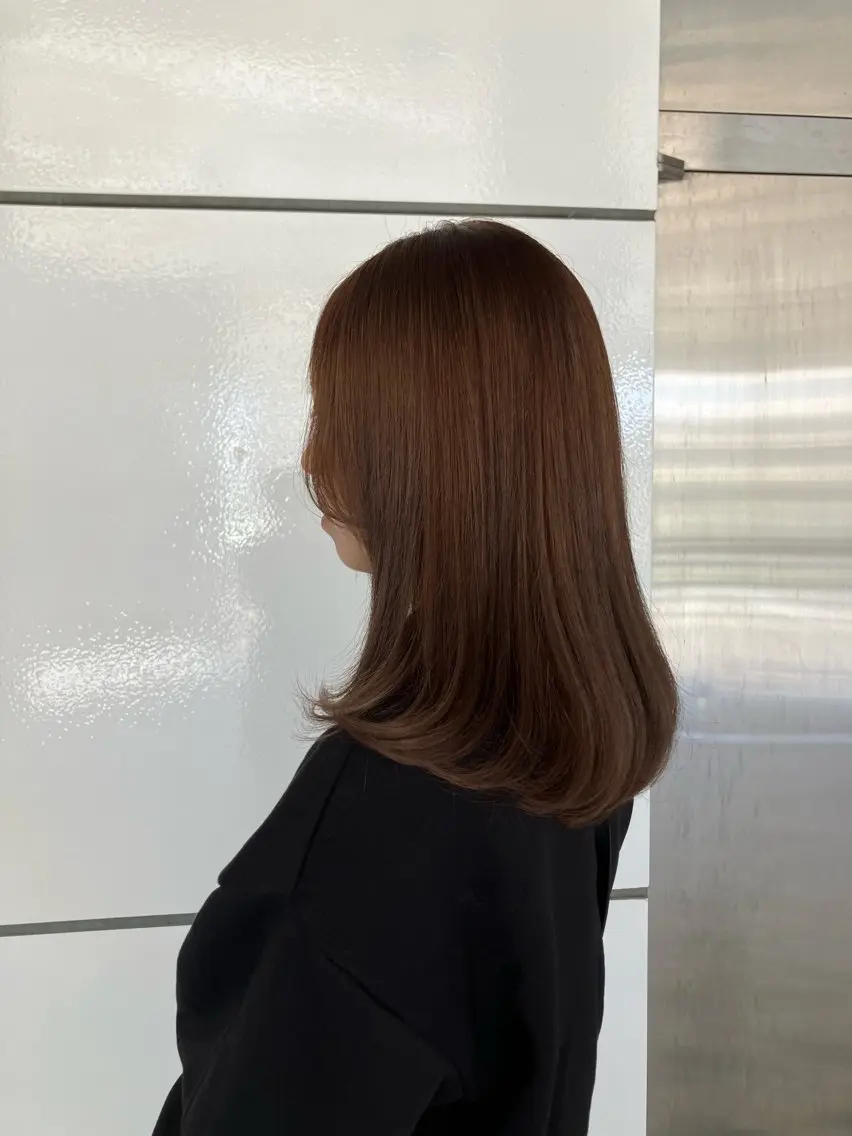 セミロング ハイライト 平松 里穗のヘアスタイル