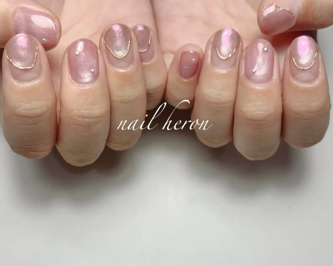 ネイル オーロラネイル ハンドネイル saki_ nail heronのネイルデザイン
