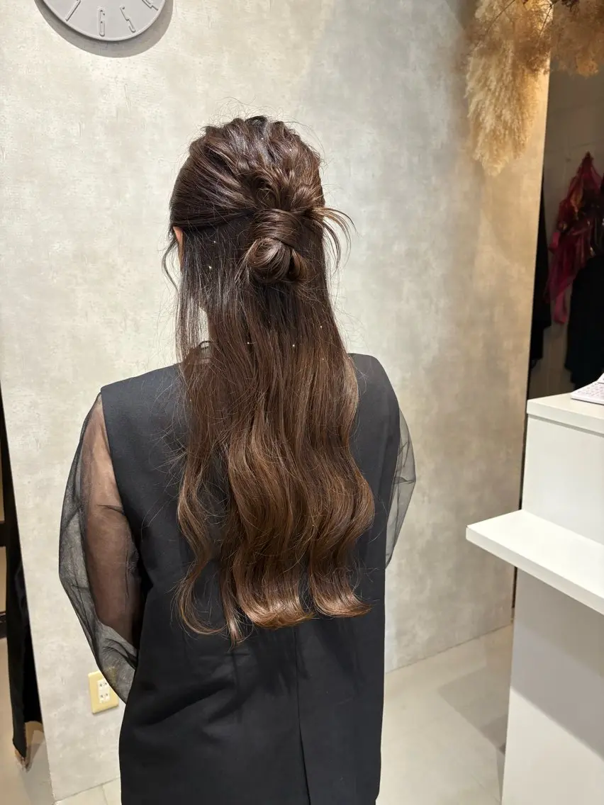 ヘアアレンジ ヘアセット chic 有山 美瑠のヘアスタイル