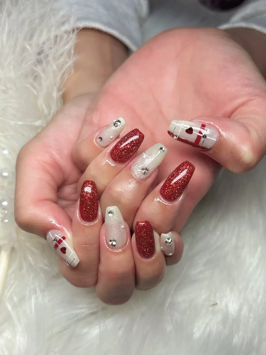 ネイル 💅ネイルハウス🏡 🎀TOMO🎀のネイルデザイン